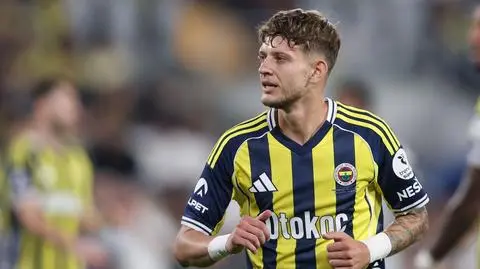 Piękny gol Szymańskiego w Lidze Europy