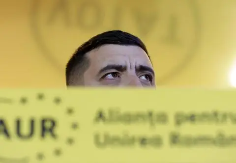 Kibicuje Trumpowi, jest przeciwny pomaganiu Ukrainie