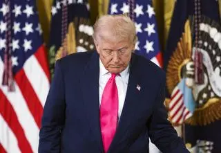 Biały Dom broni słów Trumpa o "śwince"