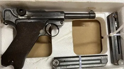 Koszalin. Zabytkowy pistolet trafił do muzeum