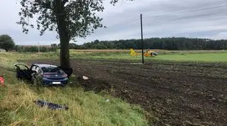 Dwie osoby nie żyją po wypadku na trasie Leszno - Góra