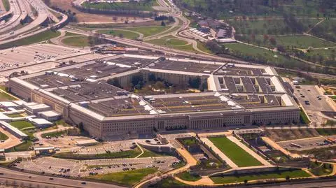 PENTAGON 2 shutterstock_1071086909