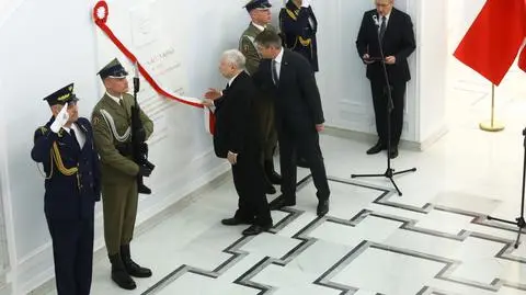 Tablica Lecha Kaczyńskiego odsłonięta w Sejmie