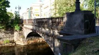 Ta balustrada wymaga renowacji, ministerstwo negatywnie rozpatrzyło wniosek o dofinansowanie