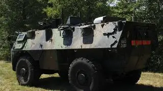 Transporter opancerzony VAB Bison