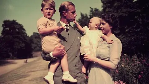 Kiedy się rodził, jego ojciec grał w squasha. Karol III kończy dziś 75 lat