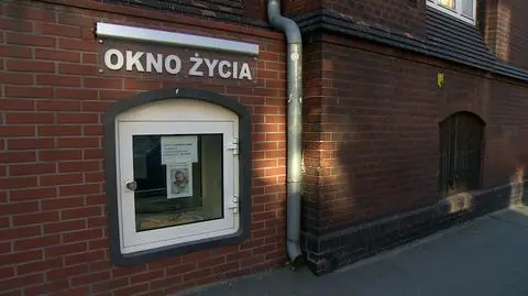 Pijany 20-latek w oknie życia. Usłyszał zarzuty, "twierdzi, że niewiele pamięta"