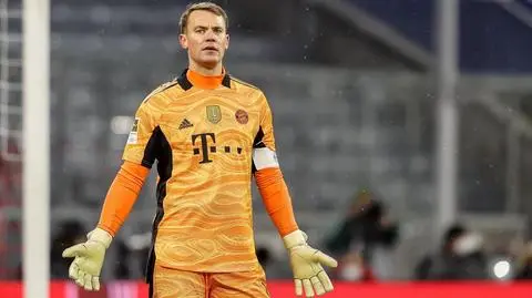 Bayern poważnie osłabiony. Neuer przeszedł operację