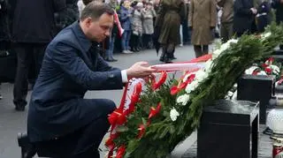 Duda złożył wieńce na Powązkach w Warszawie