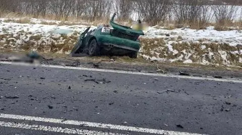 Wzrosła liczba śmiertelnych ofiar zderzenia. Jeden z kierowców zmarł w szpitalu