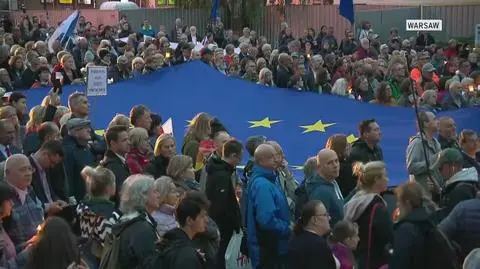 Thousands of Poles took to the streets to protest against judiciary overhaul