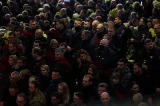 Pożegnanie ofiar katastrofy śmigłowca w Browarach