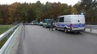Koncentracja służb niedaleko domu poszukiwanego na gdyńskim Fikakowie