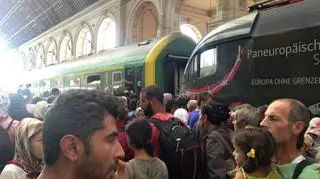Chaos na dworcu w Budapeszcie. Pociągi odwołane