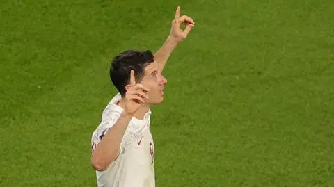 W końcu to zrobił. Upragniony gol Lewandowskiego, łzy i dedykacja