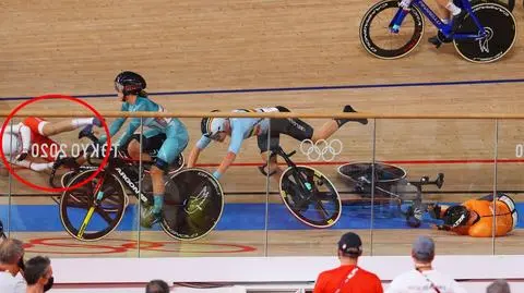 Polka najechała na rower rywalki i upadła