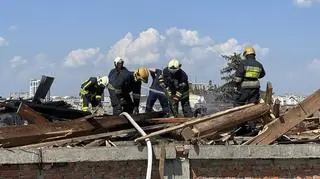 Na miejscu pracują służby