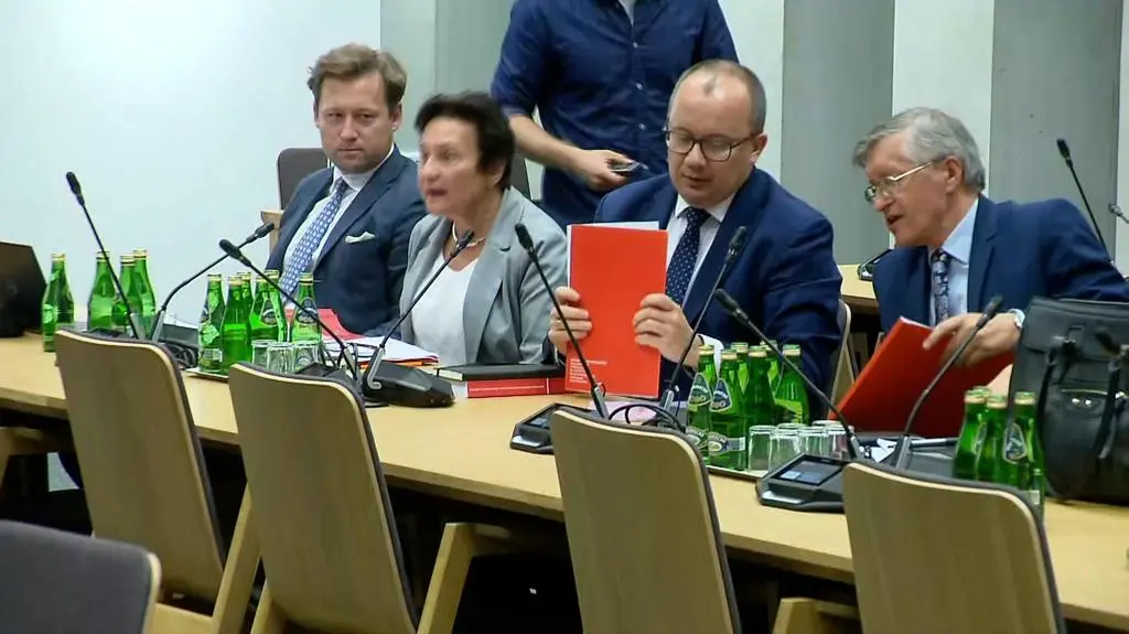 Burzliwe posiedzenie komisji. Adam Bodnar nie dopuszczony do głosu