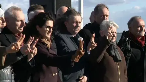 Samorządowcy na wspólnej konferencji prasowej o sprawie inwigilacji Pegasusem