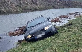 Pościg przed policja zakończył w rzece