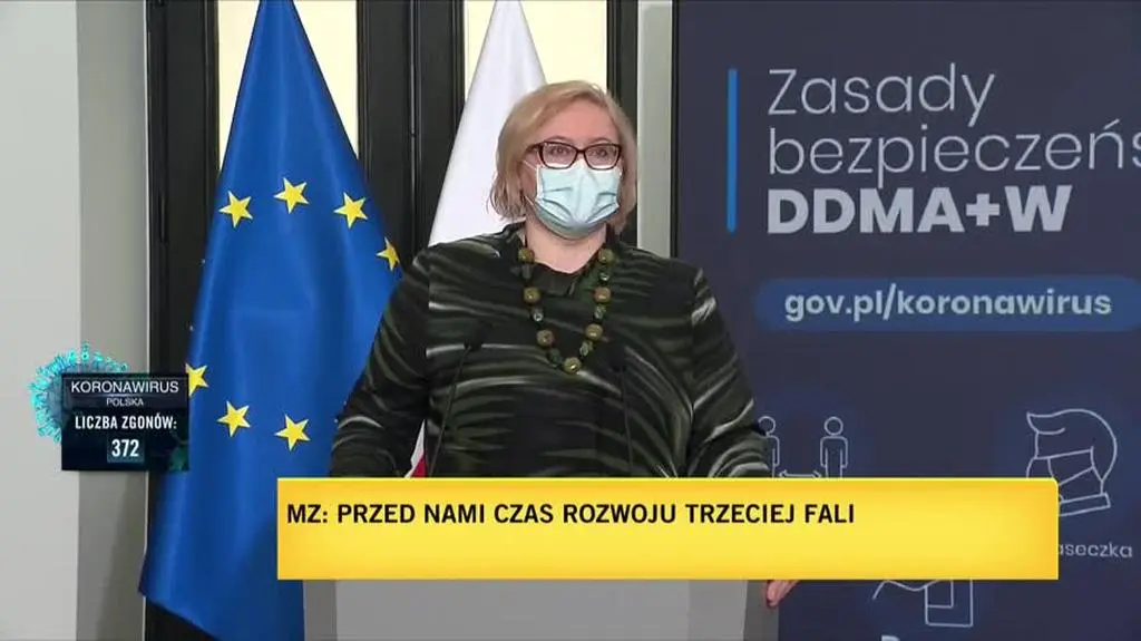 "Niezmiennym elementem, który decyduje o tym, w jaki sposób możemy się ustrzec zakażenia, jest stosowanie ochrony osobistej"