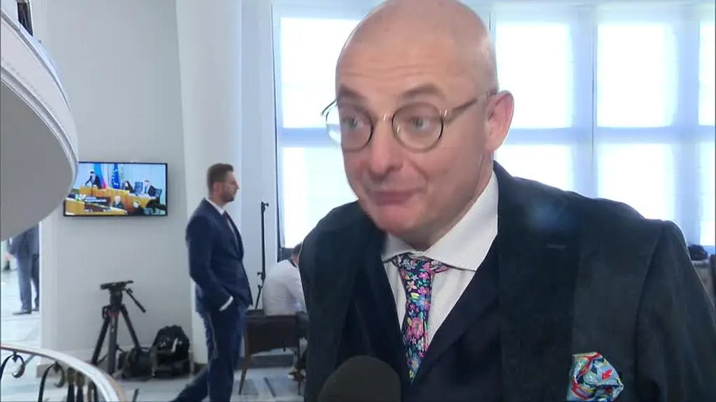 kaminski wideo