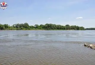 Na moście znaleźli rower, z Wisły wyłowili ciało