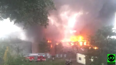 Pożar wysypiska śmieci w Kluczach