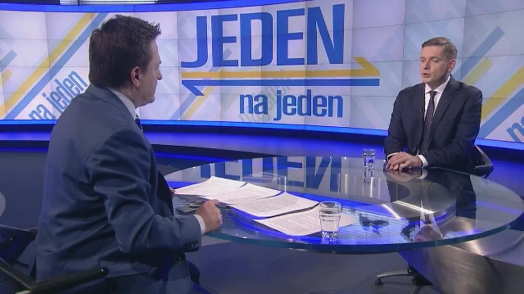 Kownacki: generał Różański sam sobie zaprzecza