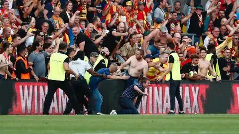 Ranni i zatrzymani po derbach we Francji