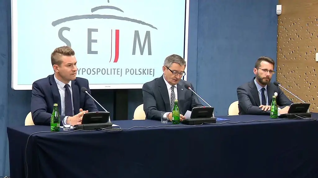 Kuchciński: mam świadomość że liczba lotów była duża ale wynikała ona głównie z modelu pracy jaki przyjąłem