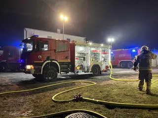 Pożar budynku wielorodzinnego w Ostródzie
