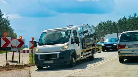 12 lat i do Polski. Nowe dane w sprawie importu aut