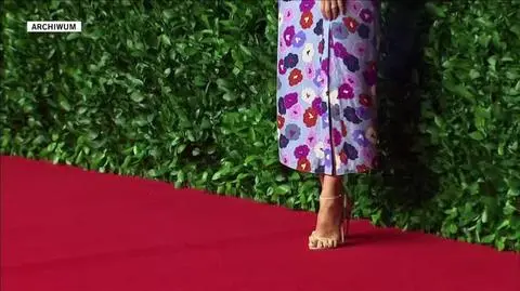  Holly Willoughby