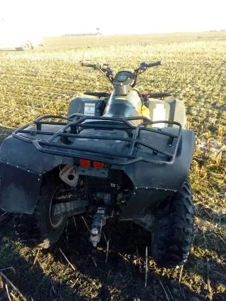 Kierowca quada wjechał w ogrodzenie 
