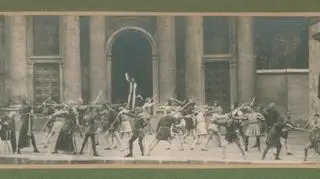 Niezwykły album przelżał na strychu kilkadziesiąt lat 
