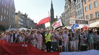 30 lat wolności. Wiec na Długim Targu 