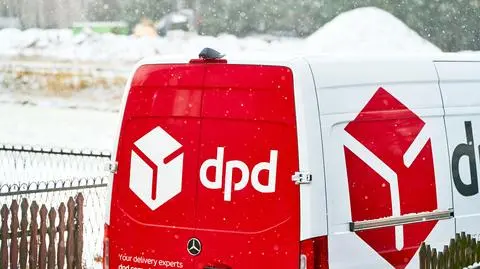 shutterstock_2613355915