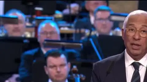 gala costa początek