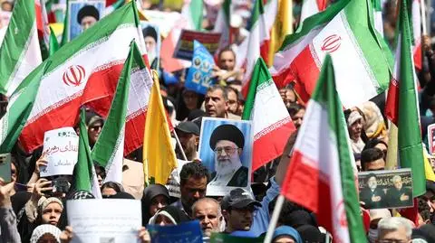 Protesty w Teheranie po ataku Izraela na Iran