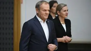 Czy Donald Tusk czytał, co o zakazie telefonów mówi "Diagnoza Młodzieży"?