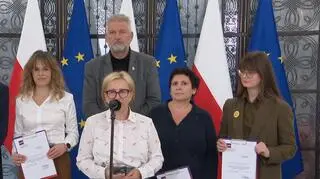 "Stop alko lobby". Konferencja posłów Lewicy 