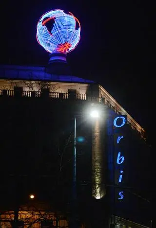 Słynny globus Orbis