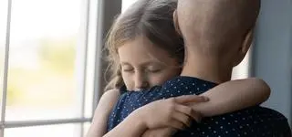 Cisza, która boli bardziej niż choroba. Tak nowotwór zmienia relacje z bliskimi