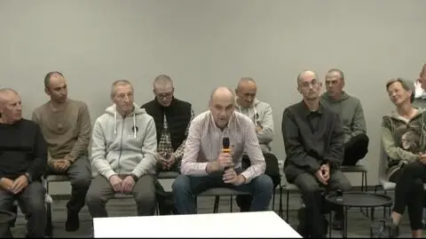 Uwolnieni białoruscy więźniowie na spotkaniu ze Swiatłaną Cichanouską 