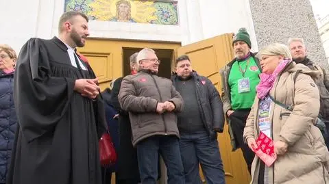 "Przekazujemy całą tacę na ten szczytny cel" 