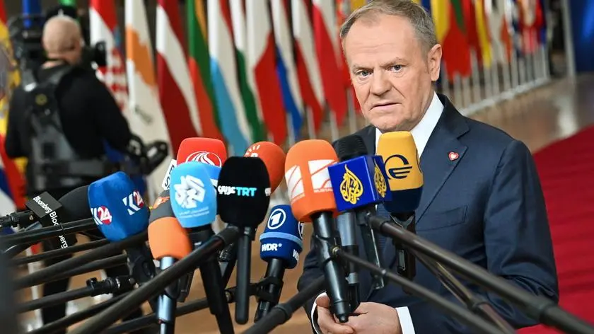 "Albo pieniądze dzisiaj, albo krew jutro". Tusk apeluje do europejskich liderów