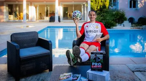 "W Turcji nazywali mnie Albertem Einsteinem piłki nożnej". Gregoire Akcelrod prawie zagrał w Lidze Mistrzów