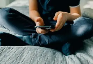 Wielki problem rodziców. Jak uchronić dziecko przed niebezpieczeństwami wirtualnego świata?