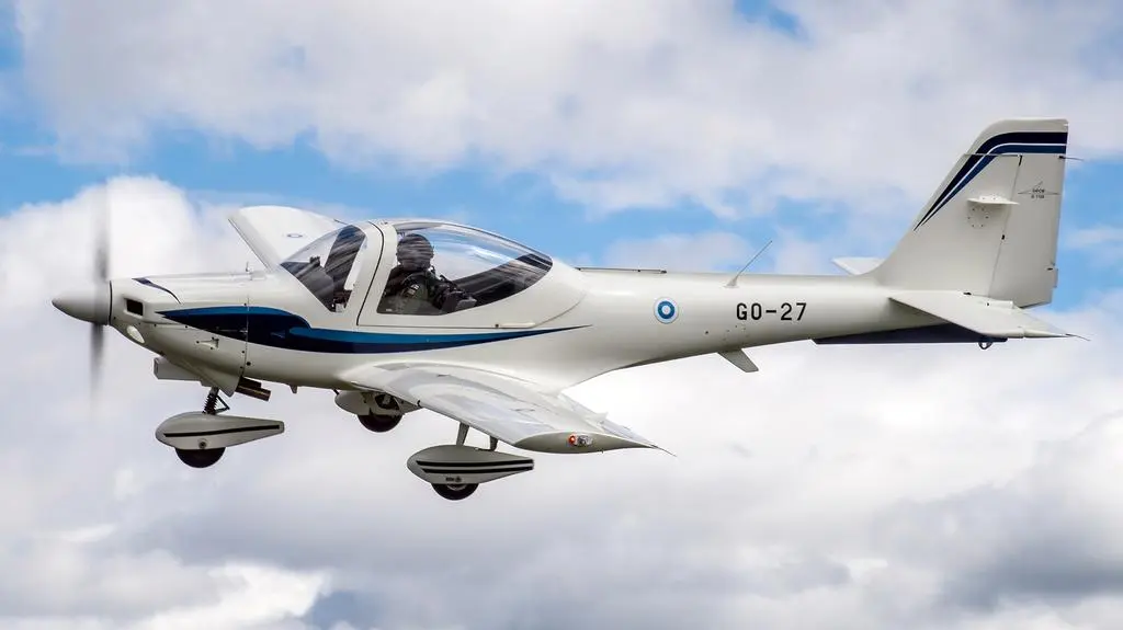 "Rysunki" na niebie. Siły powietrzne zapowiadają kary